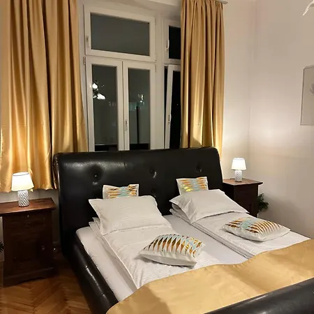 Apartment Leyla *